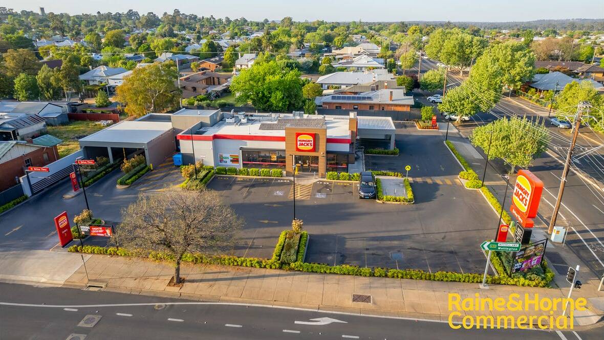 Here's your chance to own a popular Dubbo fast food site